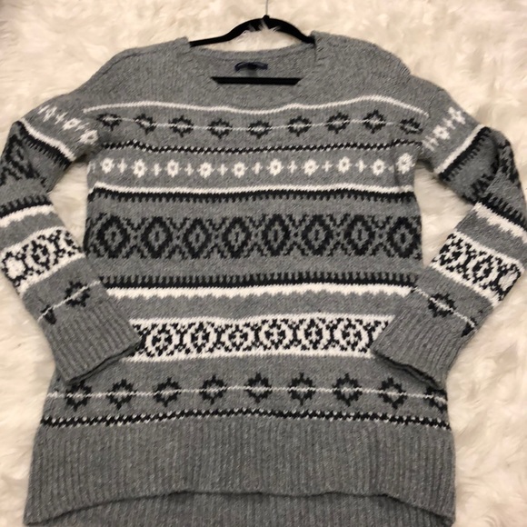 American Eagle Outfitters Sweaters - American Eagle Gray Sweater